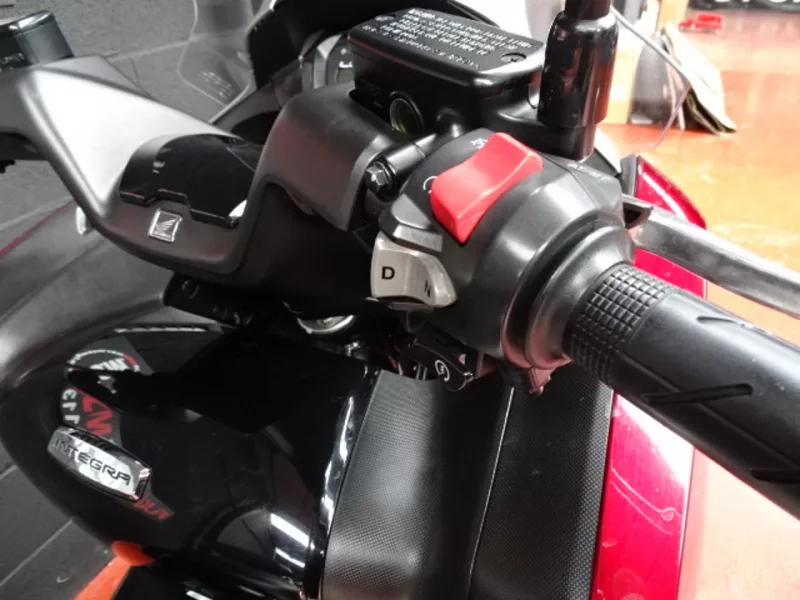 HONDA Integra 700