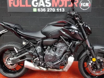 YAMAHA MT 07 2021