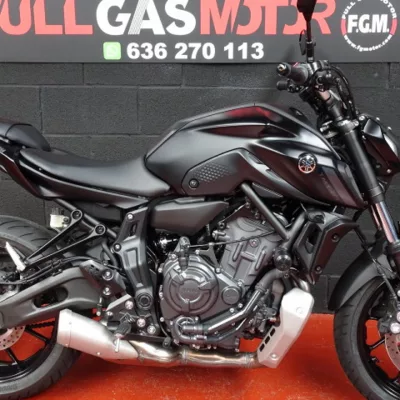 YAMAHA MT 07 2021