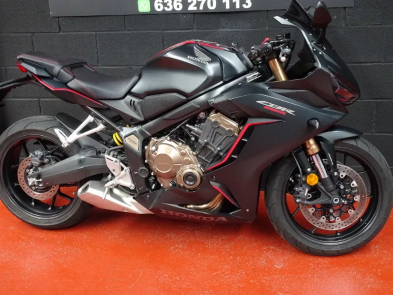 HONDA CBR 650 R