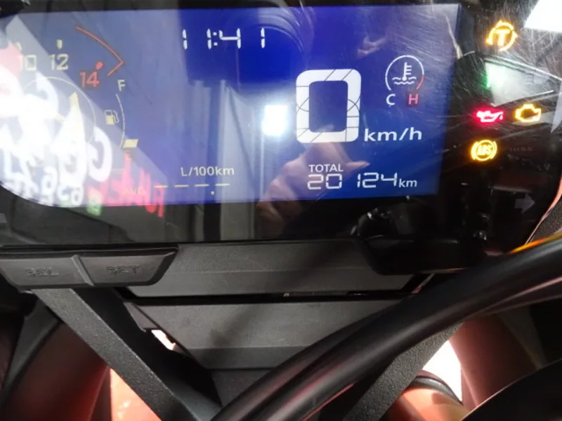 HONDA CBR 650 R