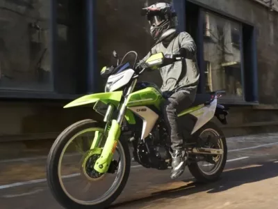 CFMOTO 250 DUAL