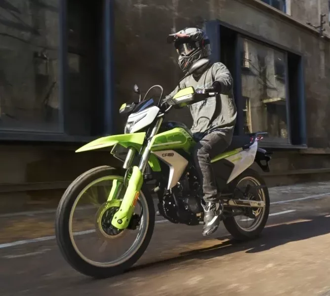 CFMOTO 250 DUAL