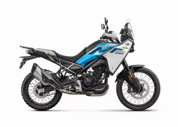 CFMOTO 450 MT
