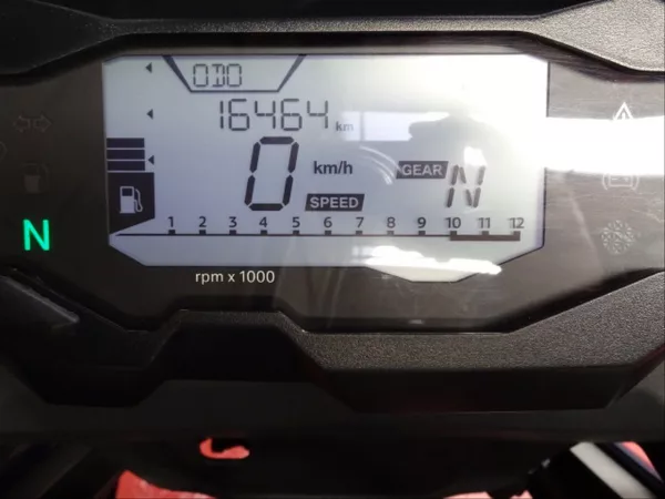 BMW G310GS 2022 con 16.000 km. Moto trail ligera, manejable de la gama GS. Apta para el carnet A2.Cúpula alta y defensas anti caída. Financiación. Madrid