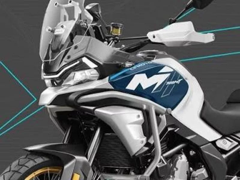 CFMOTO 700 MT