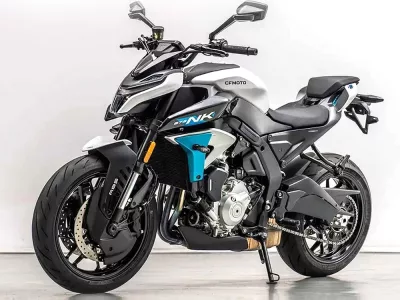 CFMOTO 675NK
