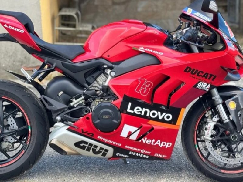 Ducati Panigale V4 2023