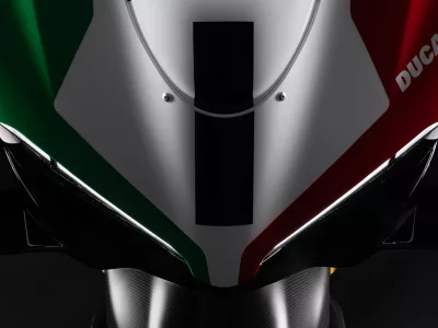 DUCATI Panigale V4 Tricolore