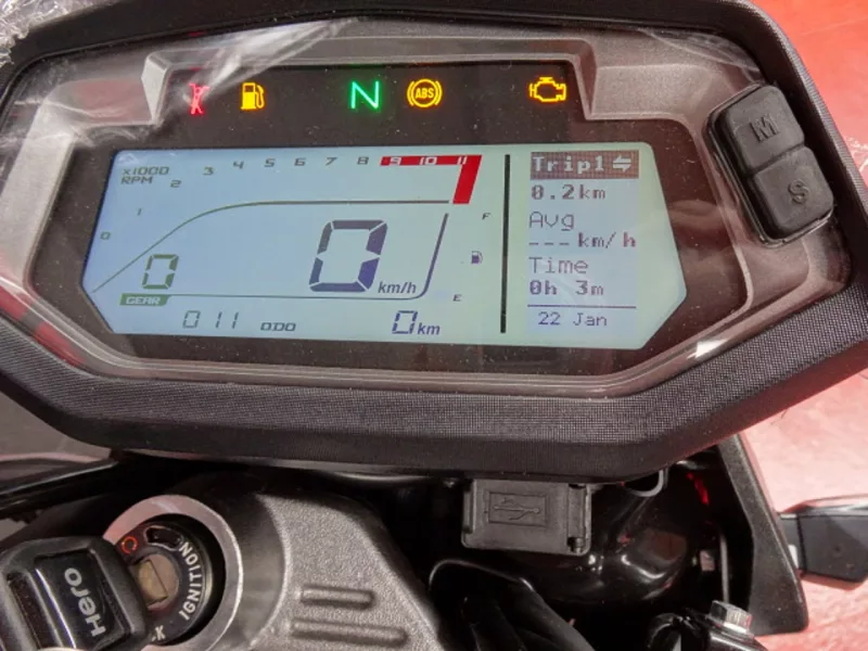 HERO XPULSE 200 4V