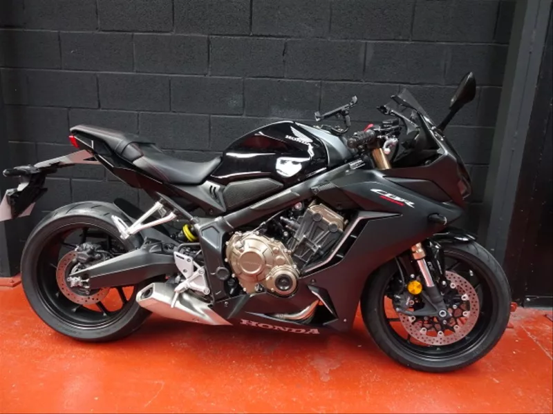 HONDA CBR650R 2021
