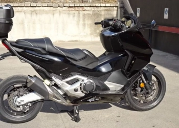 HONDA XADV 750