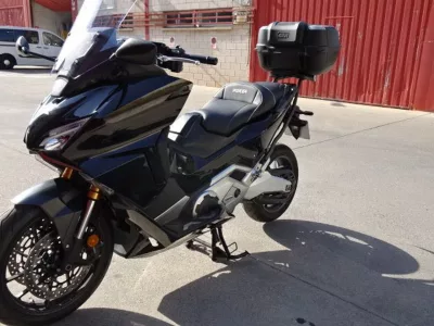 HONDA XADV 750