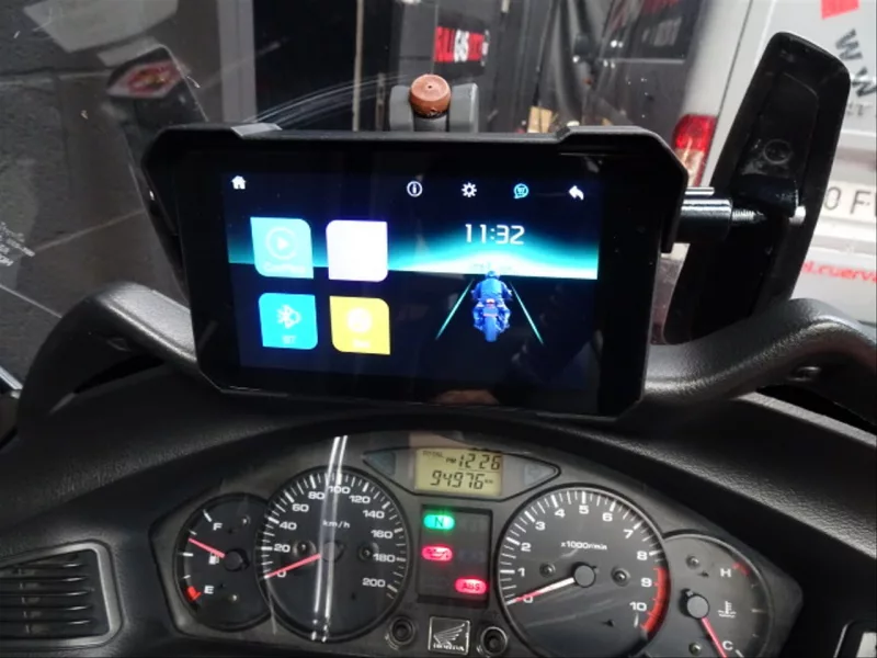 HONDA DEAUVILLE 700 ABS