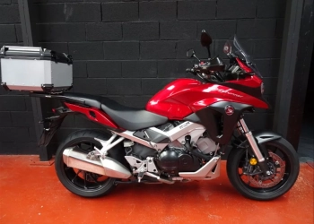 HONDA VFR800X Crossrunner