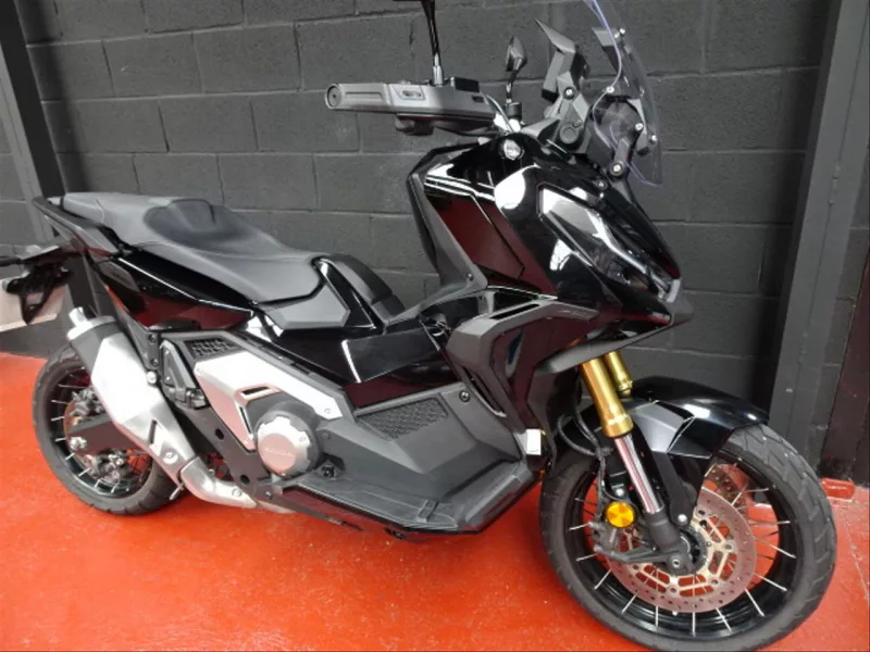HONDA X-ADV 2021