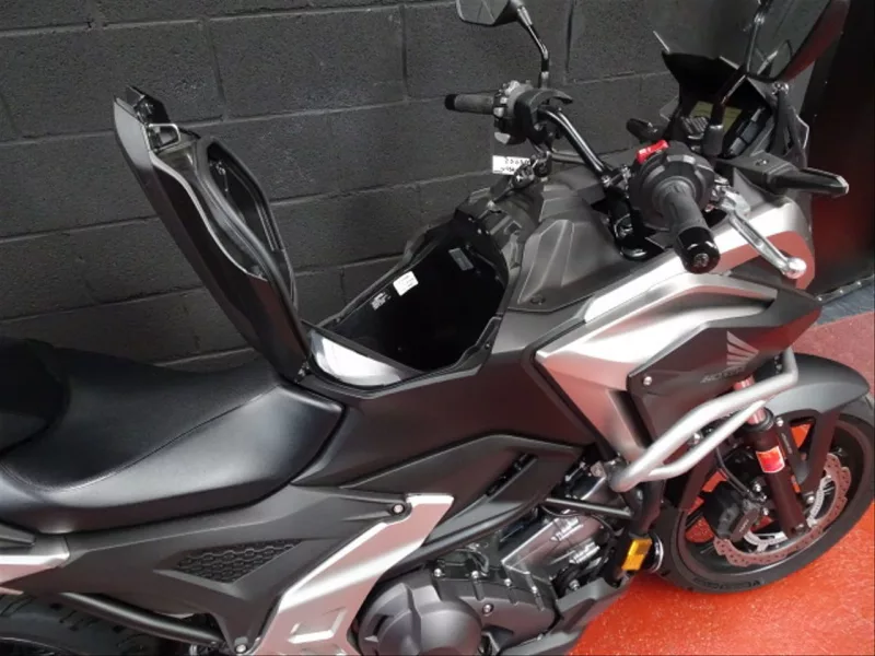 HONDA NC750X 2021 DCT