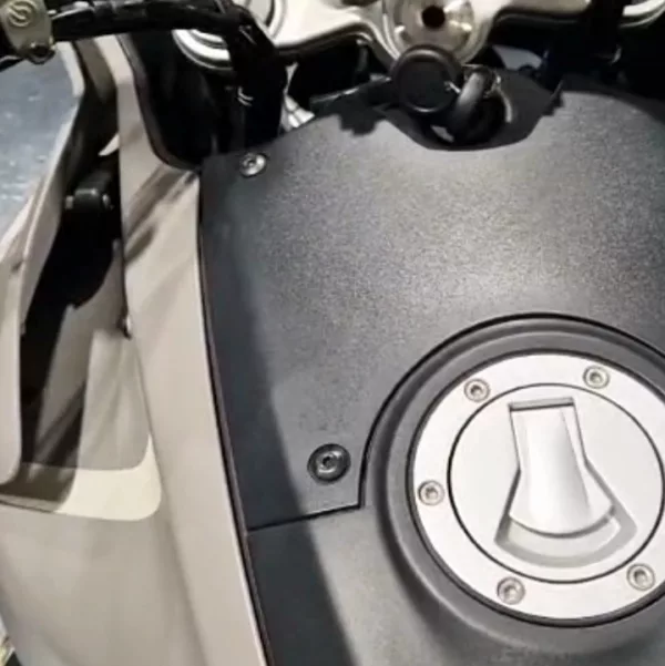Deflector aerodinámico Izquierdo abierto Moto Guzzi V100 Mandello Aviazione Navale