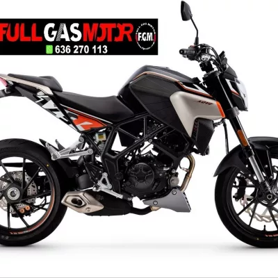 KOVE NK 125 R 2025 color negro vista lateral derecha