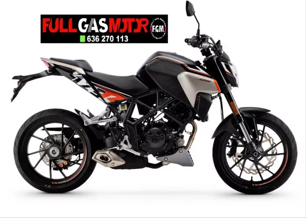 KOVE NK 125 R 2025 color negro vista lateral derecha