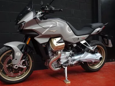 MOTO GUZZI V100 Mandello Aviazione Navale