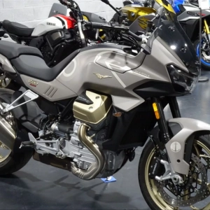 MOTO GUZZI V100 Mandello Aviazione Navale