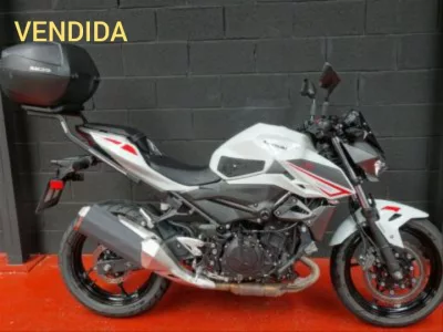KAWASAKI Z 400