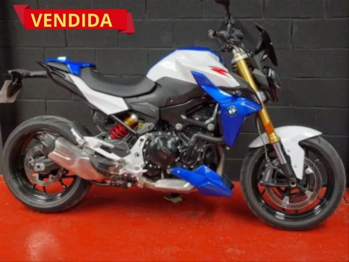 BMW F 900 R