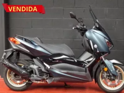 YAMAHA XMAX 125 Tech Max