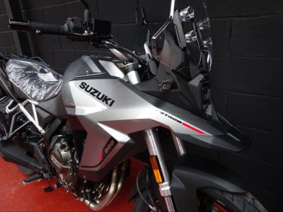 SUZUKI VSTROM 800 TECH