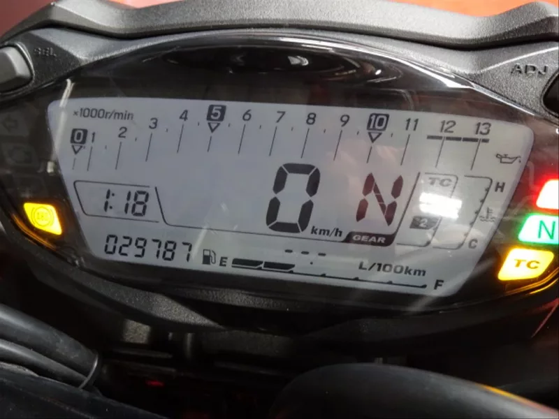 SUZUKI GSX-S 750