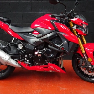 SUZUKI GSX-S 750