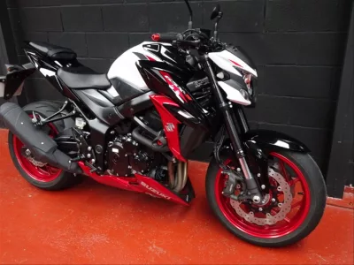 SUZUKI GSX S750 2020