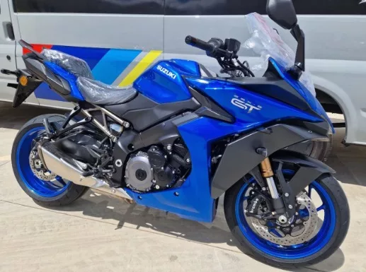 SUZUKI GSX-S1000GT 2026