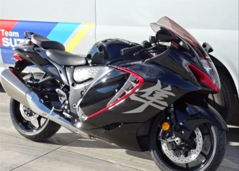 SUZUKI HAYABUSA 1300 2026 NEGRA KM0