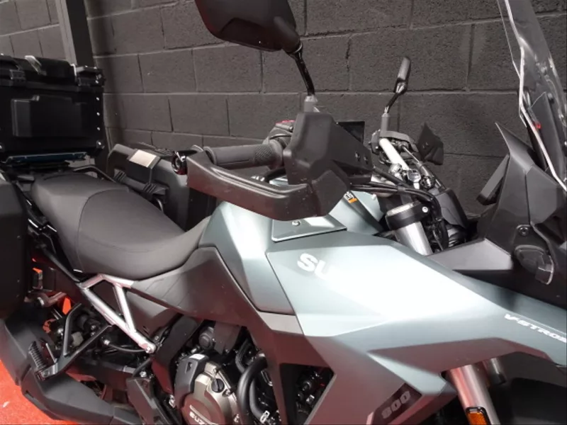 SUZUKI V-Strom 800 Tech