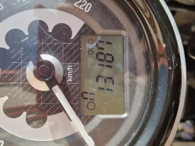 TRIUMPH Speed Twin 1200