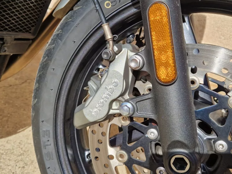 TRIUMPH Speed Twin 1200