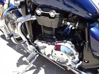 TRIUMPH THUNDERBIRD 1600