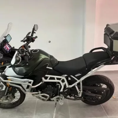 TRIUMPH TIGER 900 Rally Pro 2025 Moto trail con 7609 km. Garantía oficial. Muchos extras. Perfecto estado al mejor precio. Financiación disponible 186€/mes