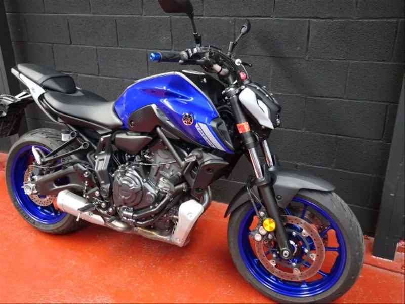YAMAHA MT-07