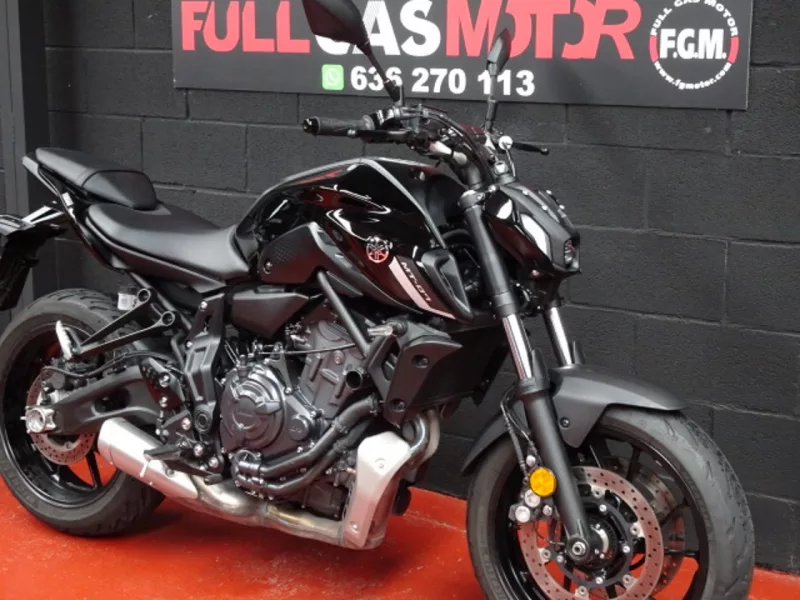 YAMAHA MT-07 2024