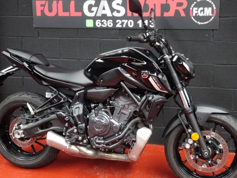YAMAHA MT-07 2024
