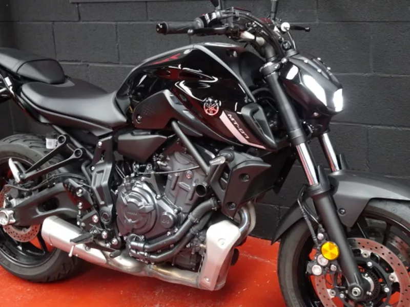YAMAHA MT-07 2024
