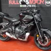 Yamaha MT07 pocos km naked Yamaha ocasión. Yamaha MT-07 2026 negra con pocos km y extras originales, color negro. Moto ocasión en Full Gas Motor. Mejorada del Campo Madrid. Envío económico a Valencia