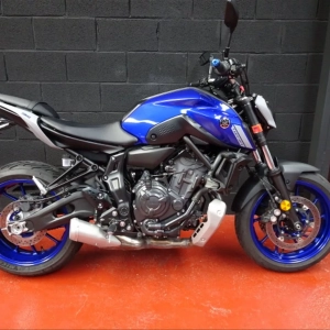 YAMAHA MT-07