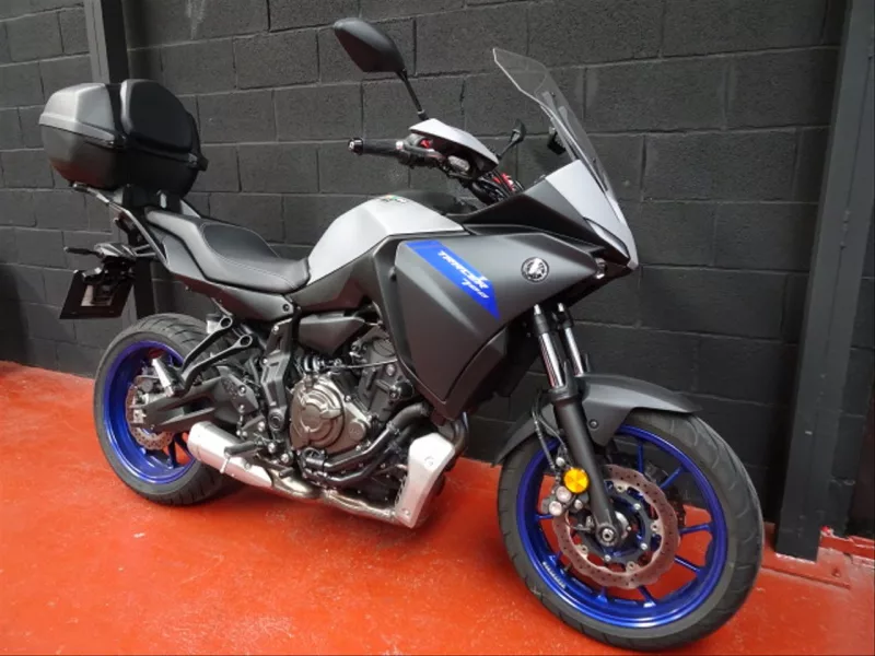 YAMAHA Tracer 7
