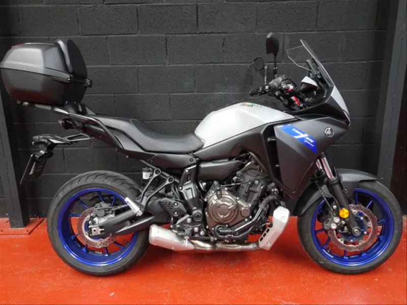 YAMAHA Tracer 7